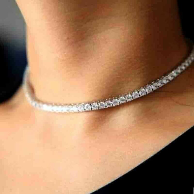 Collana punto luce in oro bianco 18kt con diamante taglio brillante - Art MID Gioielli