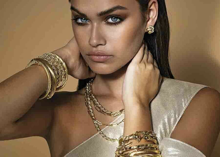 Collana girocollo in oro giallo 18kt con pendente geometrico artigianale - Art MID Gioielli