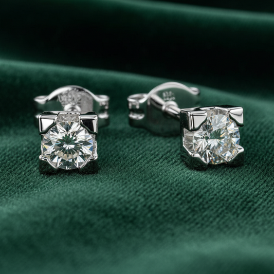 Orecchini oro bianco 18 kt. con diamanti naturali da 0.06 punto luce donna regalo