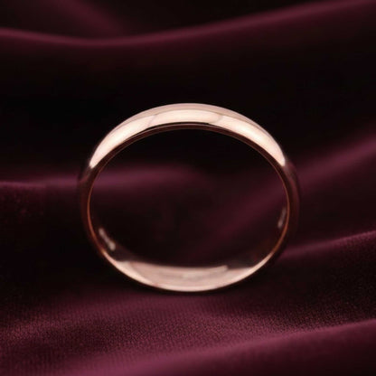 Fede classica oro bianco 18kt indossata, anello matrimonio Art MiD gioielli con incisione interna.