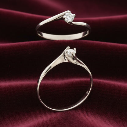 Anello solitario sottile in oro 18kt con zircone brillante Art MID Gioielli.