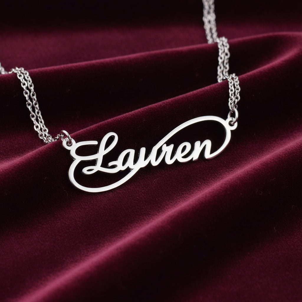 Collana infinito con nome in oro bianco 18kt Art MID Gioielli.