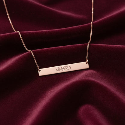 Collana con nome modello barra in oro rosa 18kt Art MID Gioielli.
