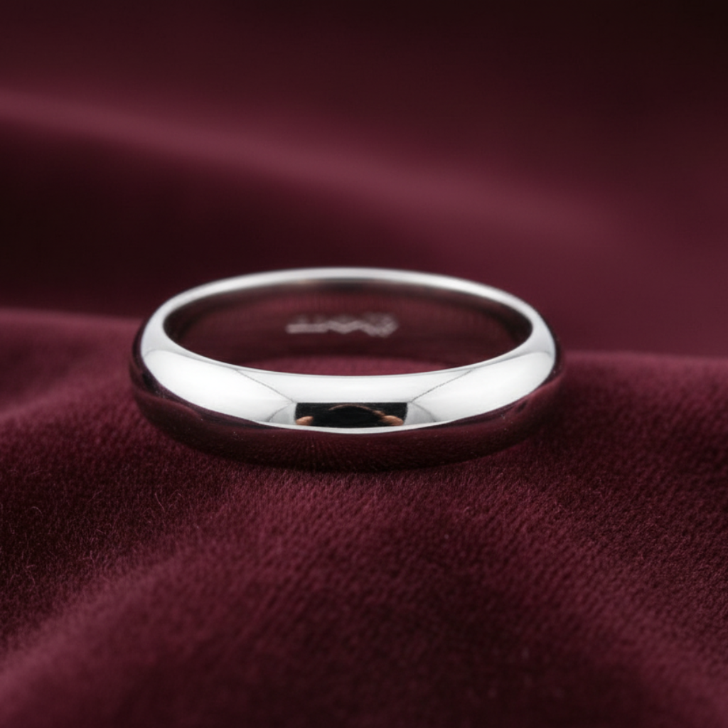 Fede nuziale classica ArtMID in oro bianco 18kt peso 7 grammi.