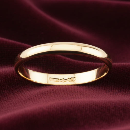 Fede nuziale classica ArtMID in oro giallo 18kt peso 2 grammi.