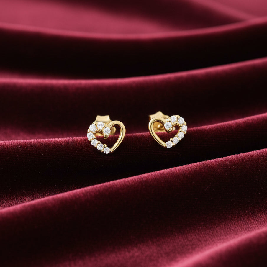 Orecchini a forma di cuore con zirconi in oro giallo 18kt Art MID Gioielli.